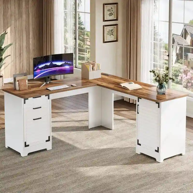 Bureau d'ordinateur de direction en forme de L avec prises de courant et ports Type-C et USB