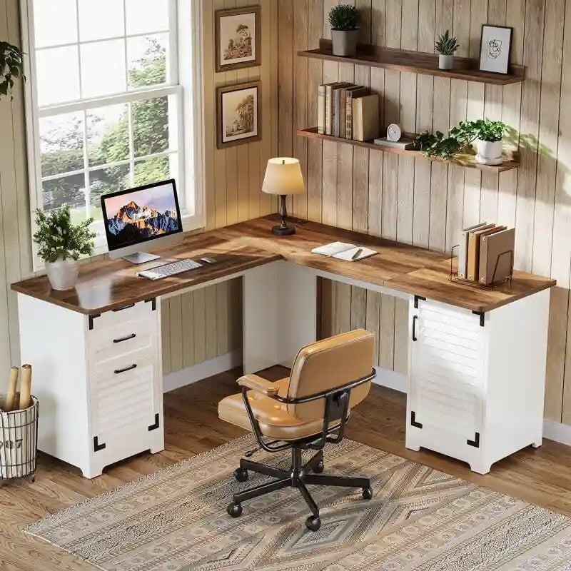 Bureau d'ordinateur de direction en forme de L avec prises de courant et ports Type-C et USB