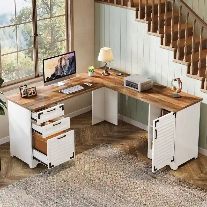 Bureau d'ordinateur de direction en forme de L avec prises de courant et ports Type-C et USB